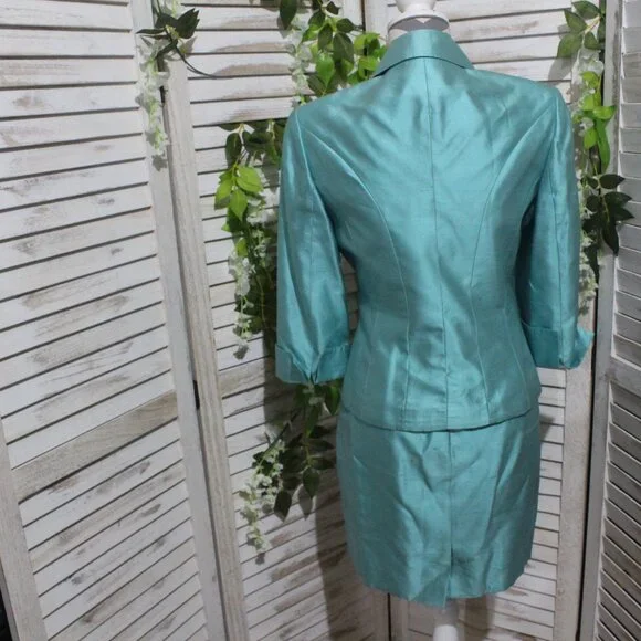 RARE FIND VINTAGE Banu silk suit jacket/skirt (1503) - Picture 3 of 12